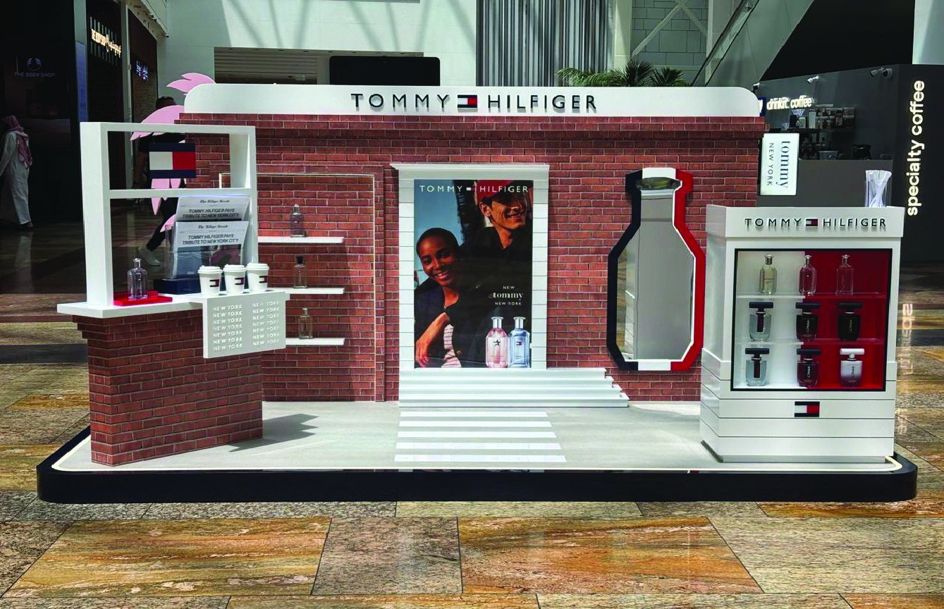 Tommy Hilfiger — pop-ups & kiosks by La Stella Productions