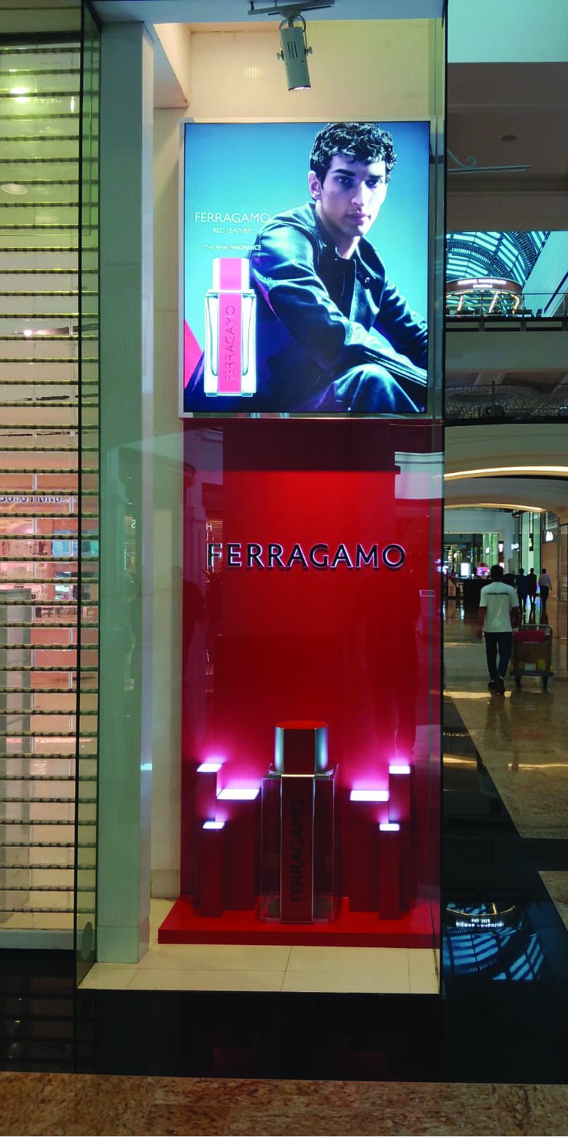 Calatrava Ferragamo — window concepts by La Stella Productions