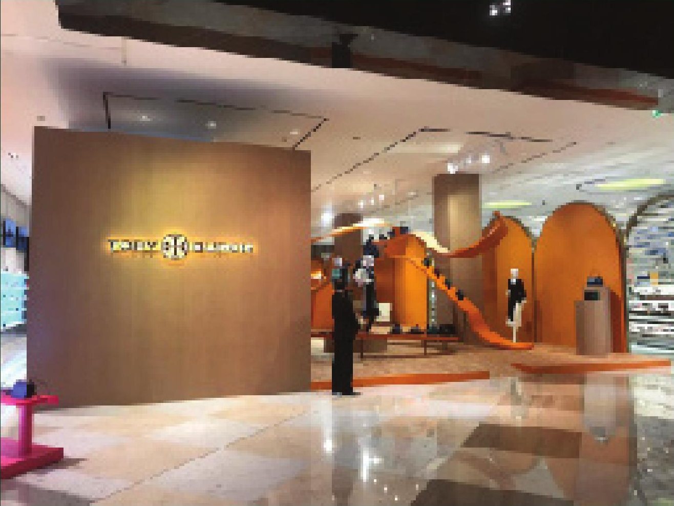 Tory Burch — image 3
